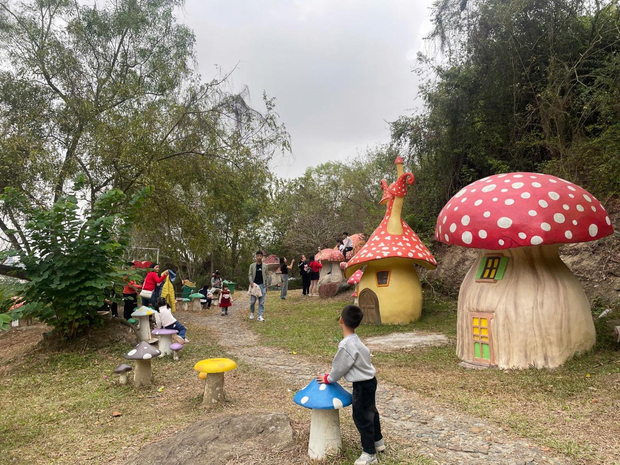 Khu Du Lich Sinh Thai Nui Ngam Nam Dinh Luaran gambar